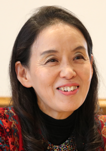 新井高子さん